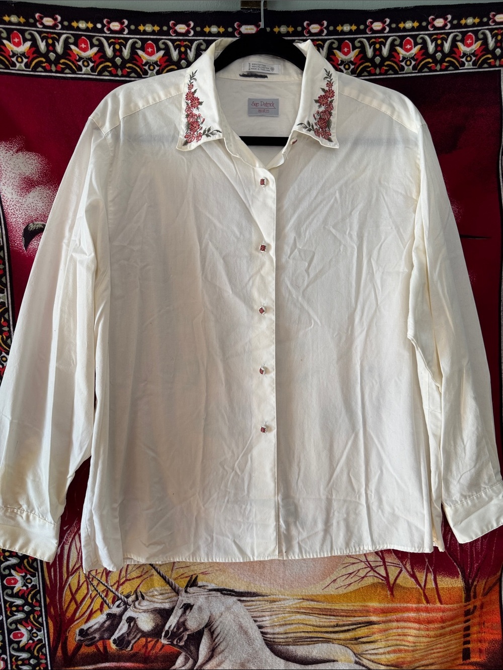 y2k Sue Patrick Cream Button-Down Shirt with Red Floral Embroidered Collar